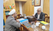 بیش از ۲۰۰۰ برگ سند توسط استاد سید‌علی آل‌داود به کتابخانه مرکزی دانشگاه تهران اهدا شد
